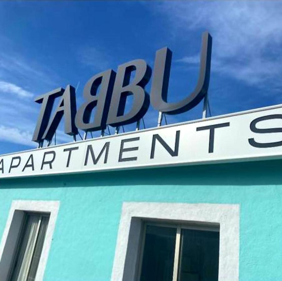 Tabbu Ibiza Apartments Playa d'en Bossa Bagian luar foto
