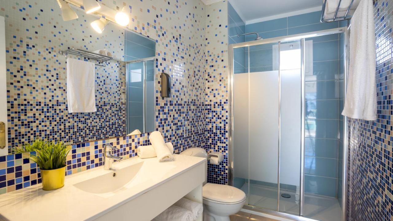 Tabbu Ibiza Apartments Playa d'en Bossa Bagian luar foto