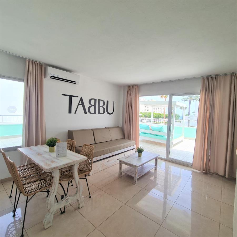 Tabbu Ibiza Apartments Playa d'en Bossa Bagian luar foto