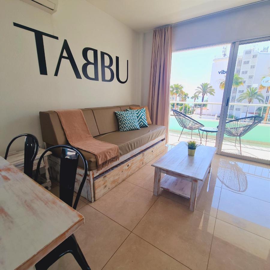 Tabbu Ibiza Apartments Playa d'en Bossa Bagian luar foto
